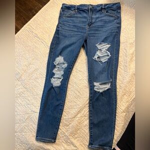 American Eagle Outfitters Ripped Blue High-Rise Jegging